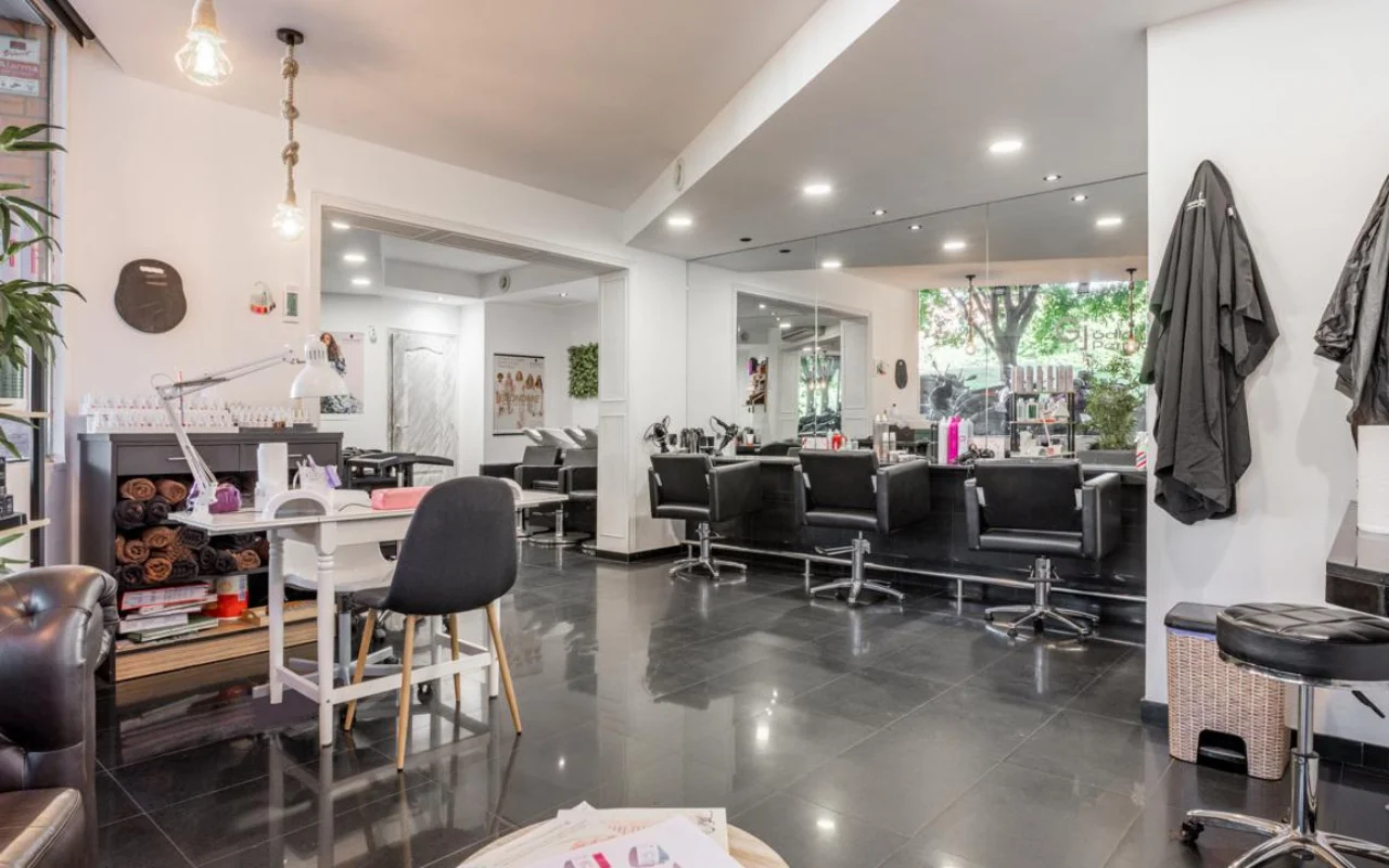 Salon-fondo